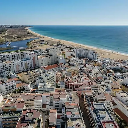 Perfect House Close To Beach * Armação de Pêra